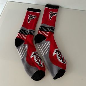 ATLANTA FALCONS CALF HIGH LOGO SOCKS ADULT LARGE